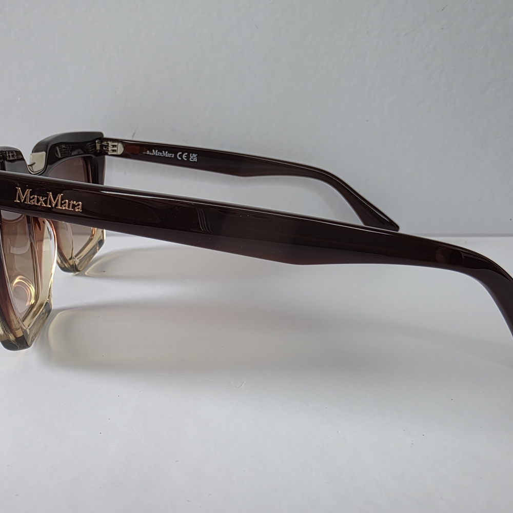 MaxMara Two-Tone Brown Sunglasses - Picture 3 of 5